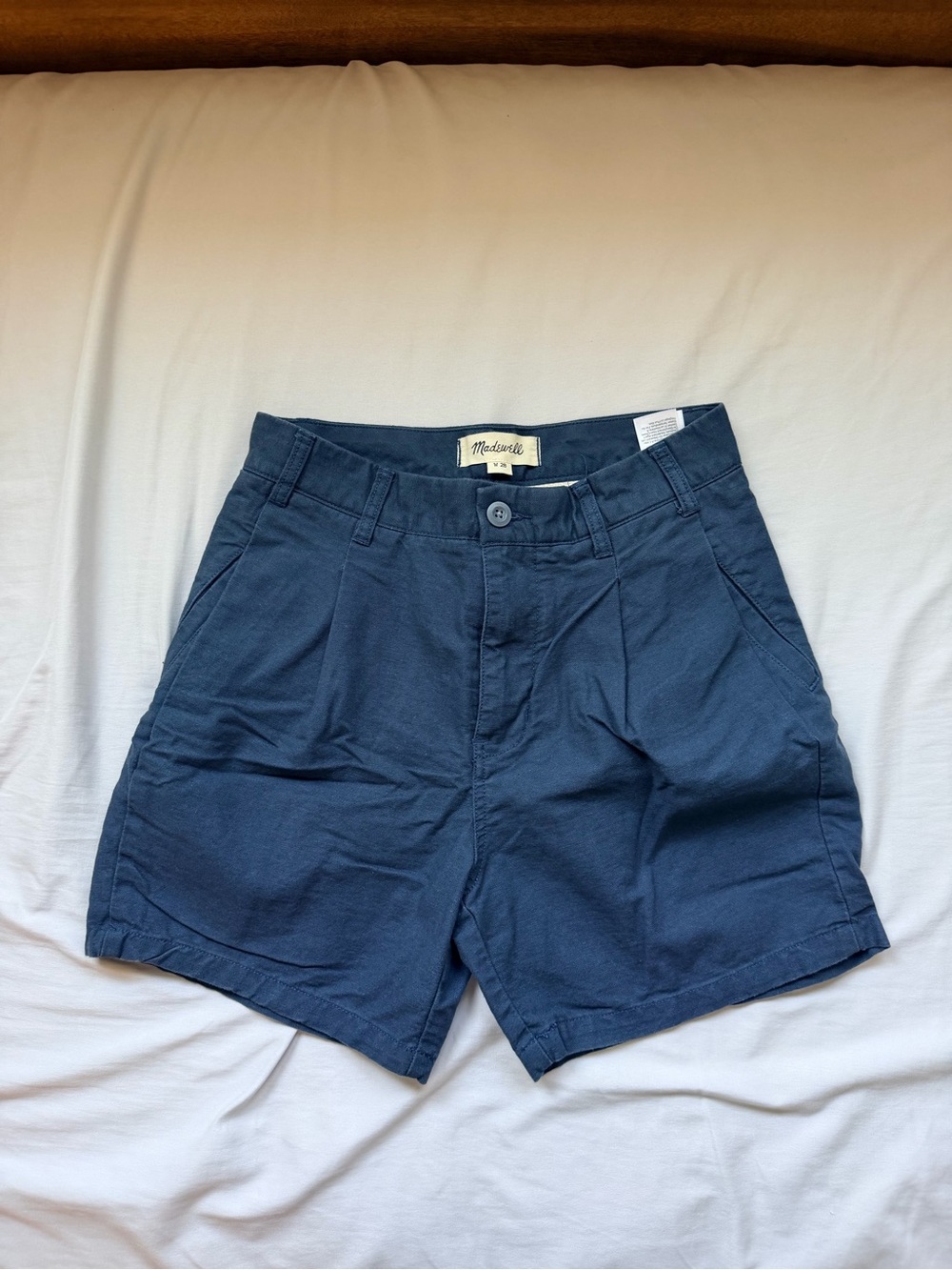 Madewell Men's Navy Flat-Front Cotton Shorts
